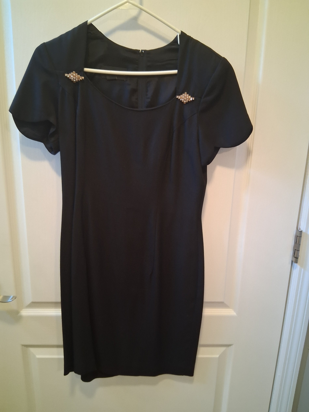 Scott McClintock Black Short Sleeve Sheath Dress with Pearl Embellishments